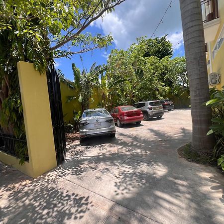 Hotel Poquito A Poquito 巴利亚多利德 外观 照片