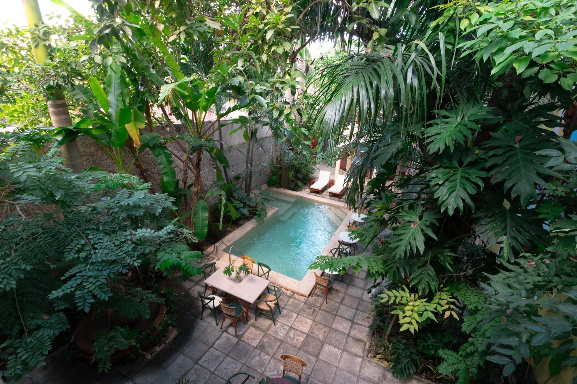 Hotel Poquito A Poquito 巴利亚多利德 外观 照片